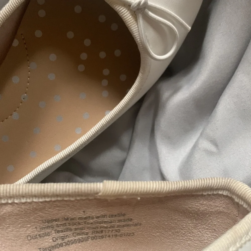 Elegant White Ballet Flats kids girls size 1
